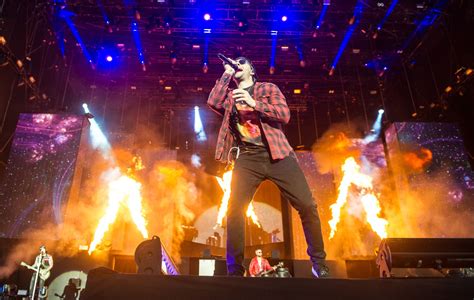 Avenged Sevenfold Plan to Celebrate City of Evil and Nightmare .